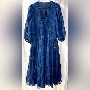 NWT Lulus Blissful Darling navy blue burnout floral jacquard smocked midi dress